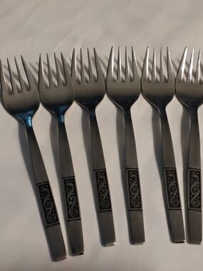 Vintage Amefa Royal Damask Stainless teel Flatware 7 Pc FORKS Nib